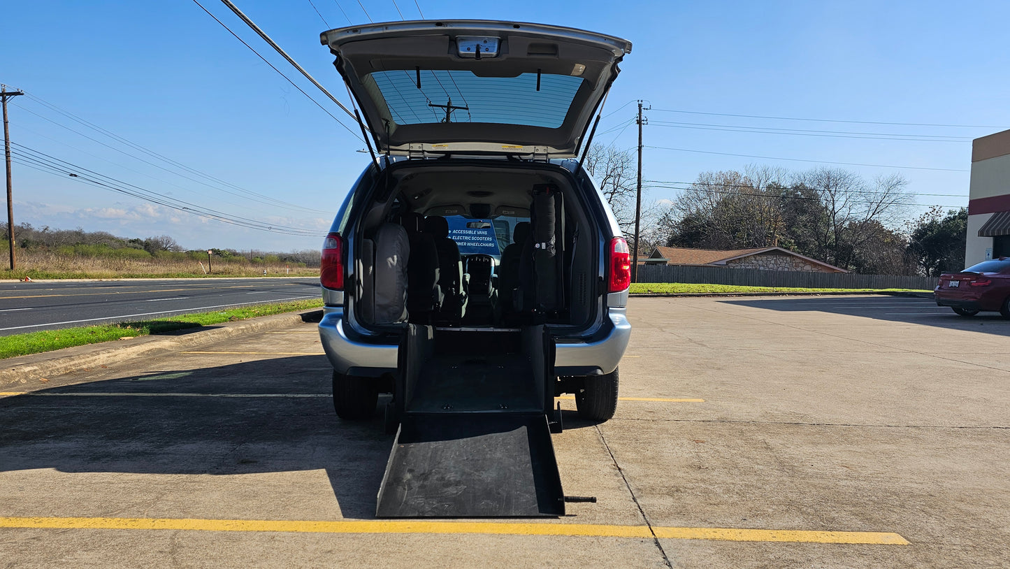 2005 Dodge Grand Caravan