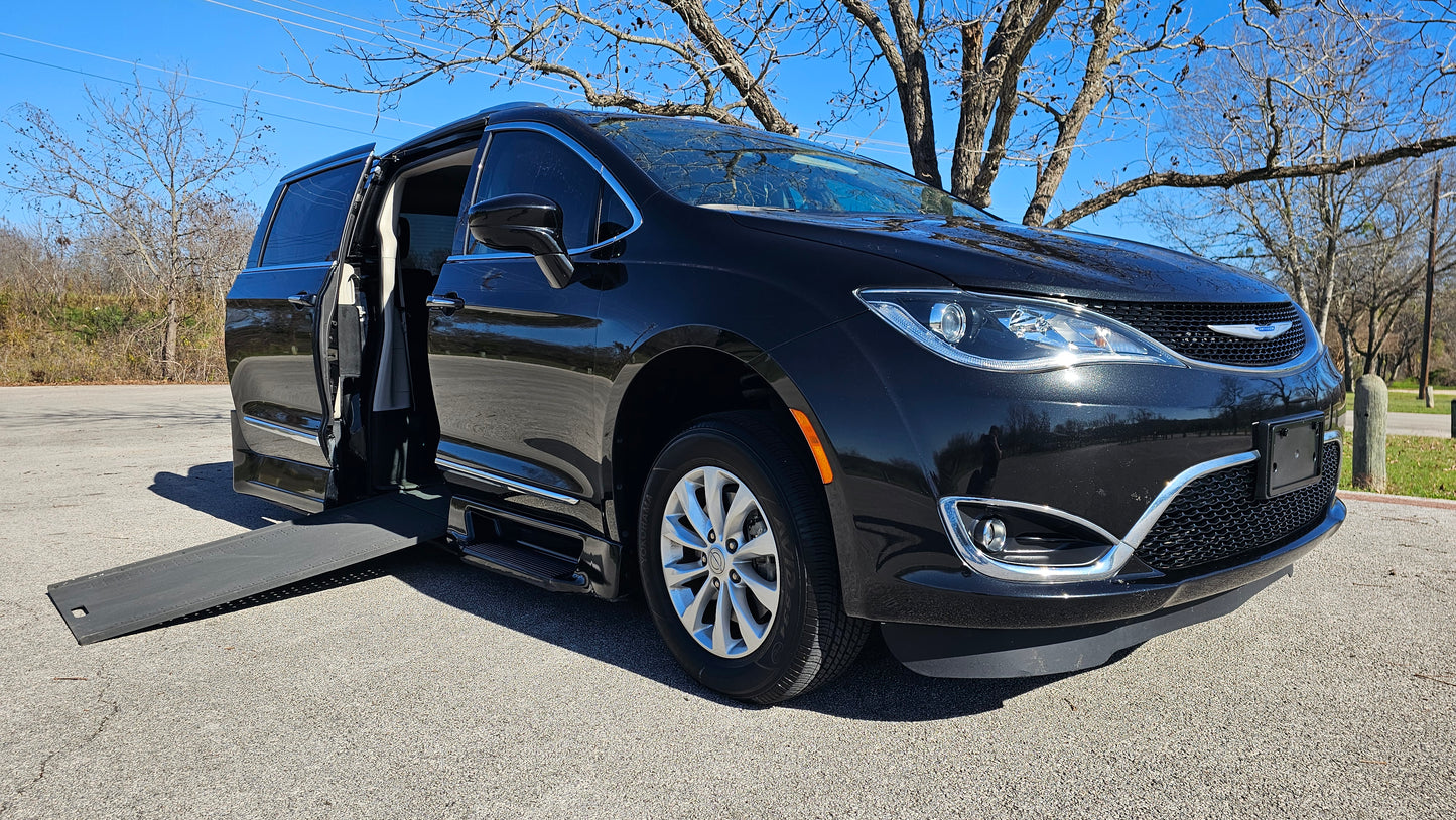 2018 Chrysler Pacifica