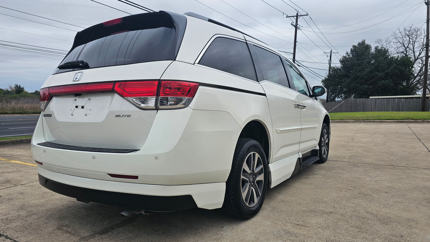 2014 Honda Odyssey Elite