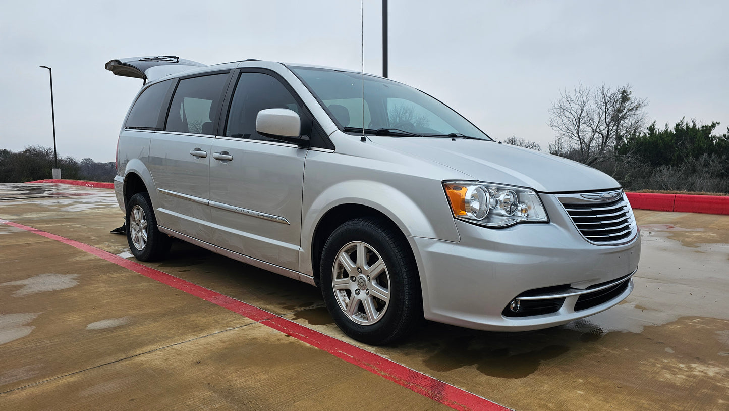 2011 Chrysler Town & Country